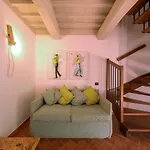 Il Poggio Di San Ruffino * ラーリ