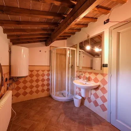 Il Poggio Di San Ruffino * Lari